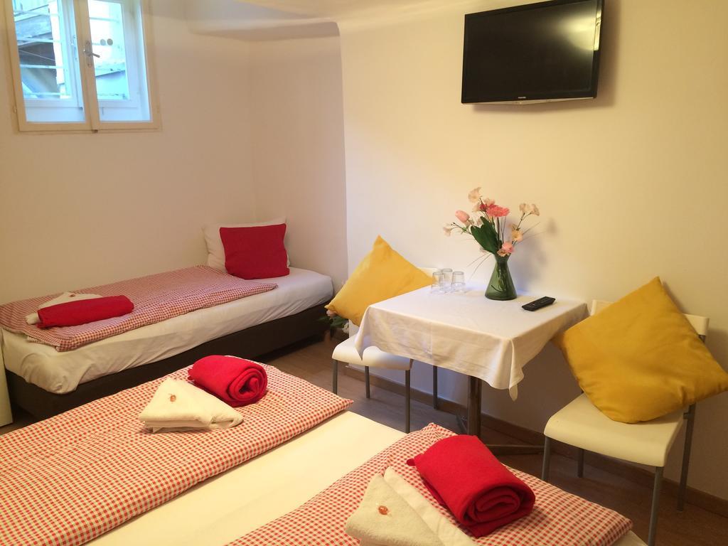 Cityhotel Junger Fuchs Salzburg Szoba fotó